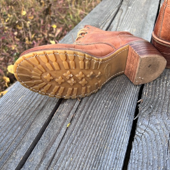 Women’s Frye Sabrina - Picture 2 of 4